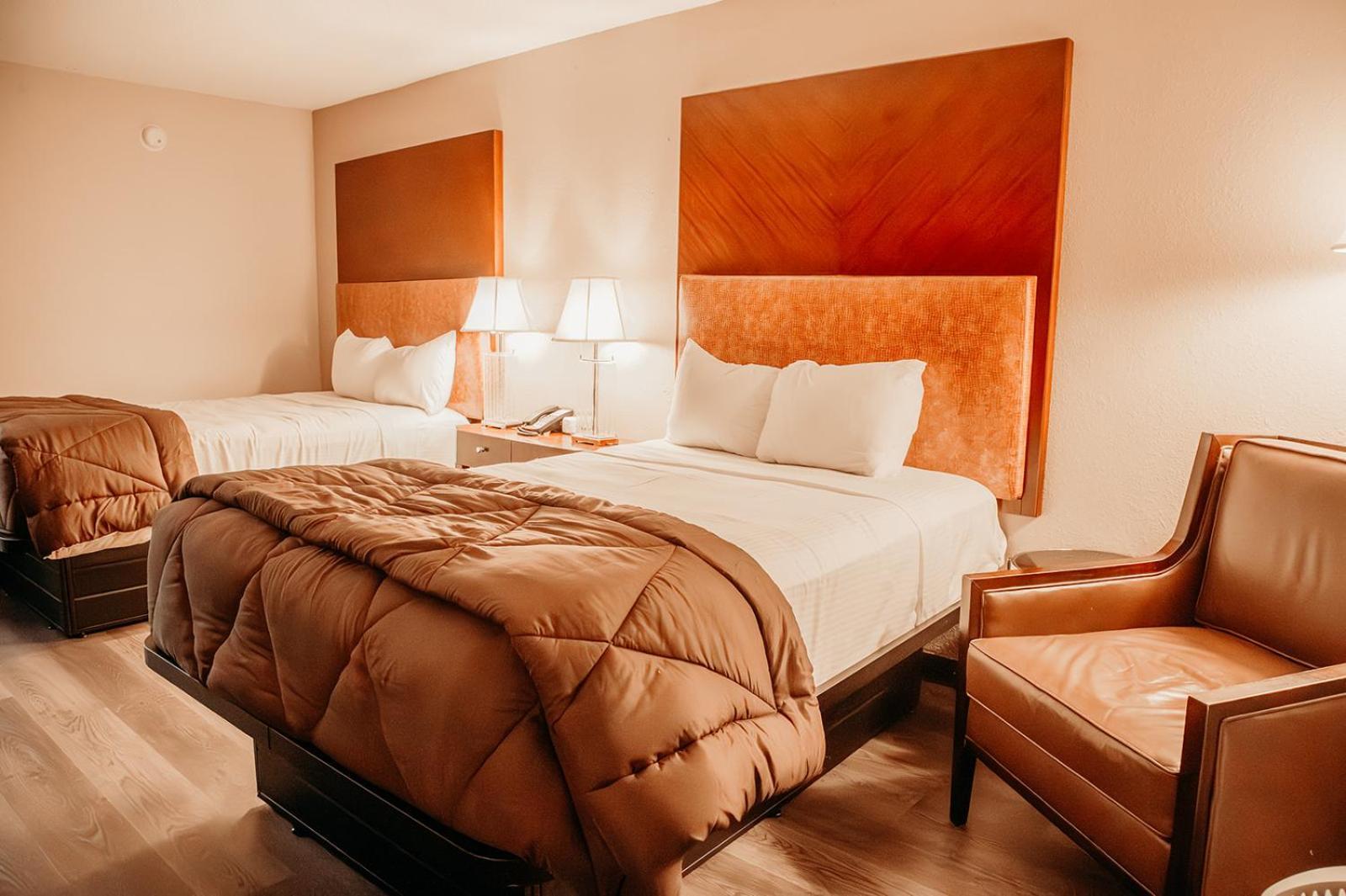 Country Garden & Suites Benton Buitenkant foto