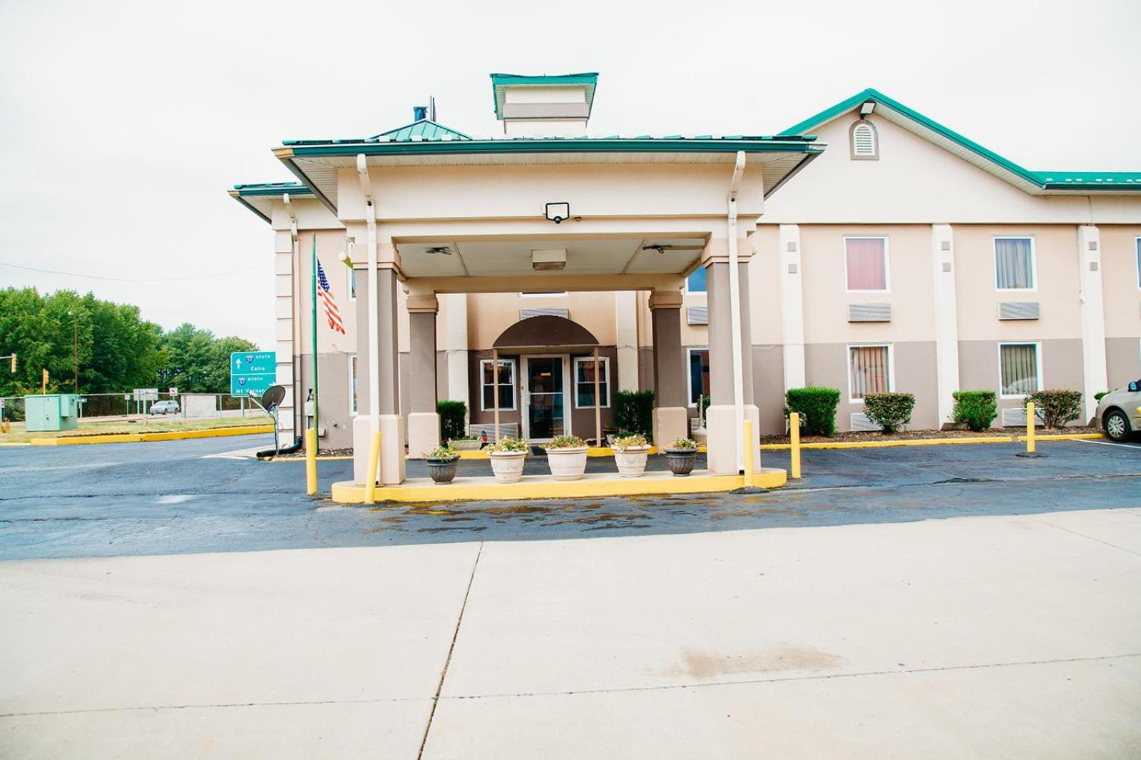Country Garden & Suites Benton Buitenkant foto